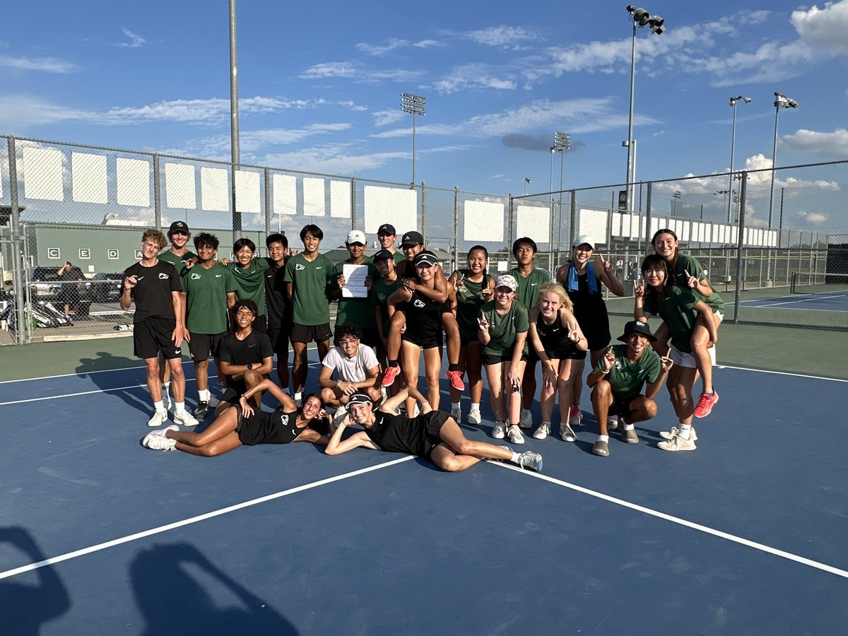 Round 1✅ Great job varsity on their win against Lockhart last night! Round 2 is this Friday at home against Leander! 🐺#cpproud #twolves