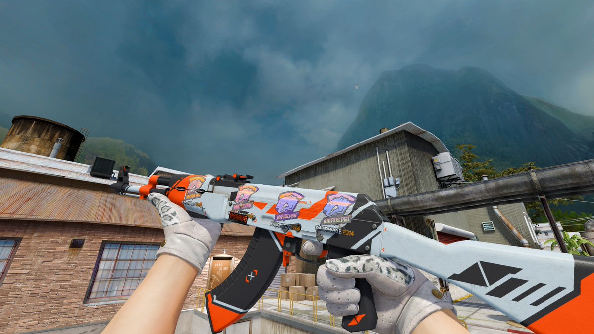 Couple more unique items coming through the Inventory recently ! 😊

• 3TT + IBP (Holo) StatTrak™ M4A1-S | Guardian (0.041)
• 4x VP (Holo) StatTrak™ AK-47 | Asiimov (0.055)

Both now available 📩
