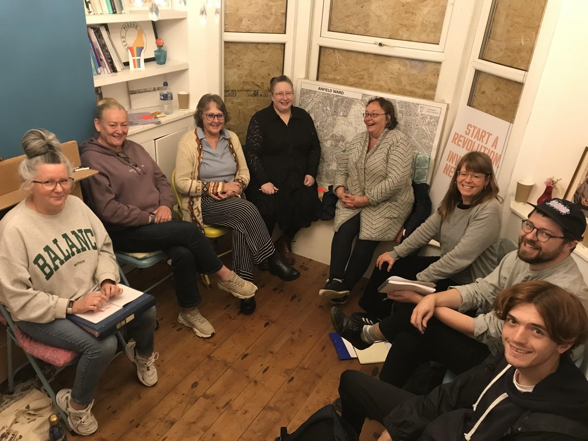 homebakedclt's tweet photo. On Monday, local residents met for the first workshop as part of our Neighbourhood as Incubator project to discuss and share their enterprising ideas. 
 
Check out our latest blog  for more info: https://t.co/flGMOjGYIu

@TNLUK https://t.co/I0XIuJjPIz