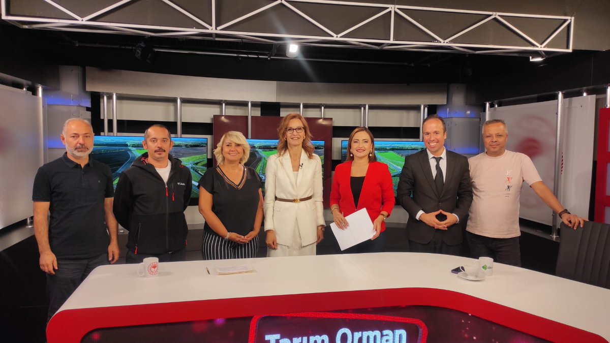 auubfgayrimenk1's tweet photo. Ankara Üniversitesi Gayrimenkul Geliştirme ve Yönetimi Bölümü Başkan Yardımcısı Sayın Prof. Dr. Yeşim TANRIVERMİŞ Yeliz Yılmaz’ın sunduğu ‘’Tarım Orman Gündemi’’ programının konuğu olmuştur.
@ysm006 @TCTarim @tarimtv @AnkaraUni @necdetunuvar https://t.co/KVnrK8EQXe