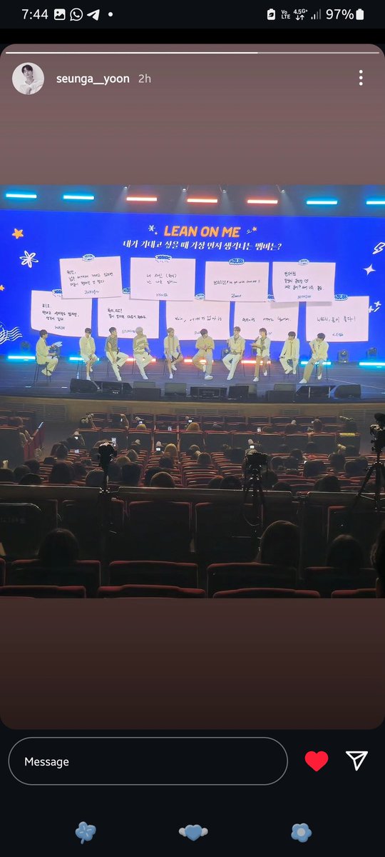 suriwawi's tweet photo. the #newbies supporting their #xodiac bros was the last thing i needed to see and i was never prepared for it.. you did well guys, soon you will also be the light and shine together with your besties ๐ญ๐ซ๐ซ
#seungdae #seunga #dongbin https://t.co/jSAhOIcGdc