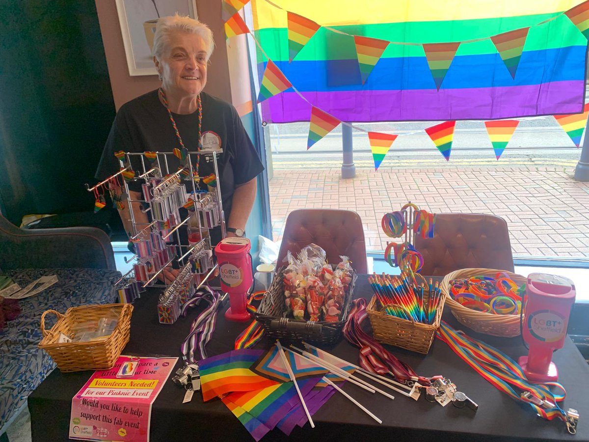 LGBTSheffield welcomes new students to the steel city of SHEFFIELD. Why not pop in and have a chat with us. We are in the Canvendish pub on West Street