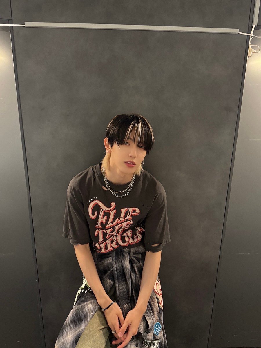 19990404__'s tweet photo. もうすぐ会える〜‼️ https://t.co/tL8quBcmtj