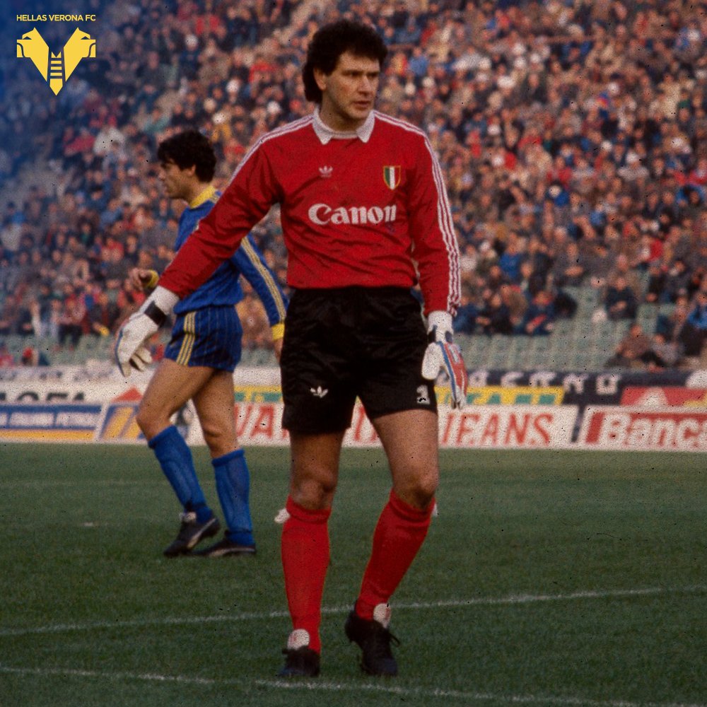 In ricordo di Giuliano #Giuliani, indimenticato portiere gialloblù che oggi avrebbe compiuto 66 anni 🙏🟡🔵

#HVStory