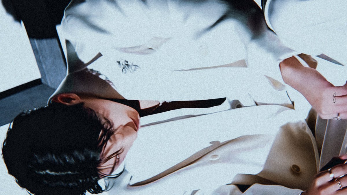 Code99710's tweet image. SAN in Dolce&amp;amp;Gabbana S/S 2025

#산 #SAN #에이티즈 #ATEEZ