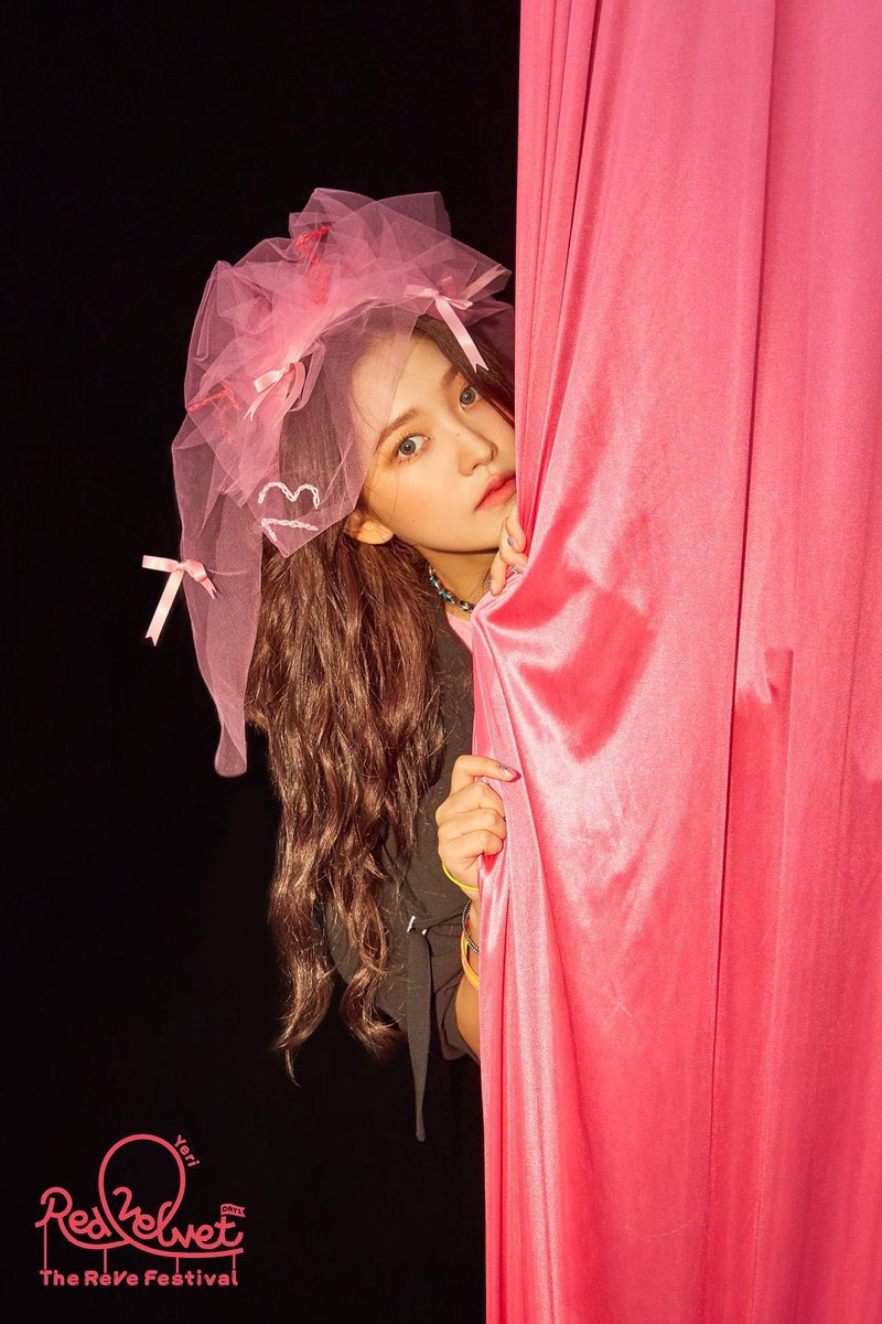 Ræd Velvet ❁ tweet media
