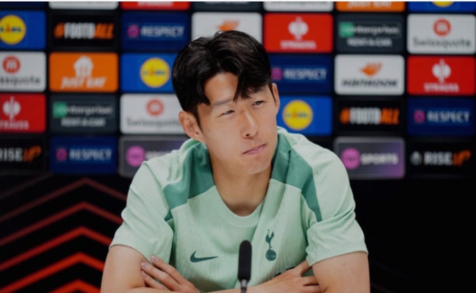 winnieso317's tweet photo. #SonHeungMin #sonny7 #son #HMSON #tottenham #spurs #coys #thfc #captain #korean https://t.co/GNiUv9rmkC