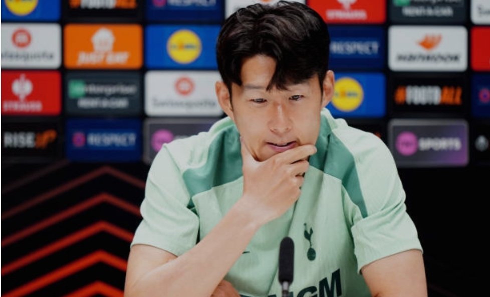 winnieso317's tweet photo. #SonHeungMin #sonny7 #son #HMSON #tottenham #spurs #coys #thfc #captain #korean https://t.co/GNiUv9rmkC