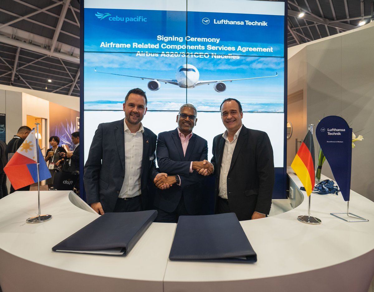 LHTechnik's tweet photo. Good news from #MROAPAC in Singapore: #LufthansaTechnik and @CebuPacificAir extend their partnership with a new Airframe Related Components services contract. #MROAPAC24 #MROexperts https://t.co/5VfQRy8dXP