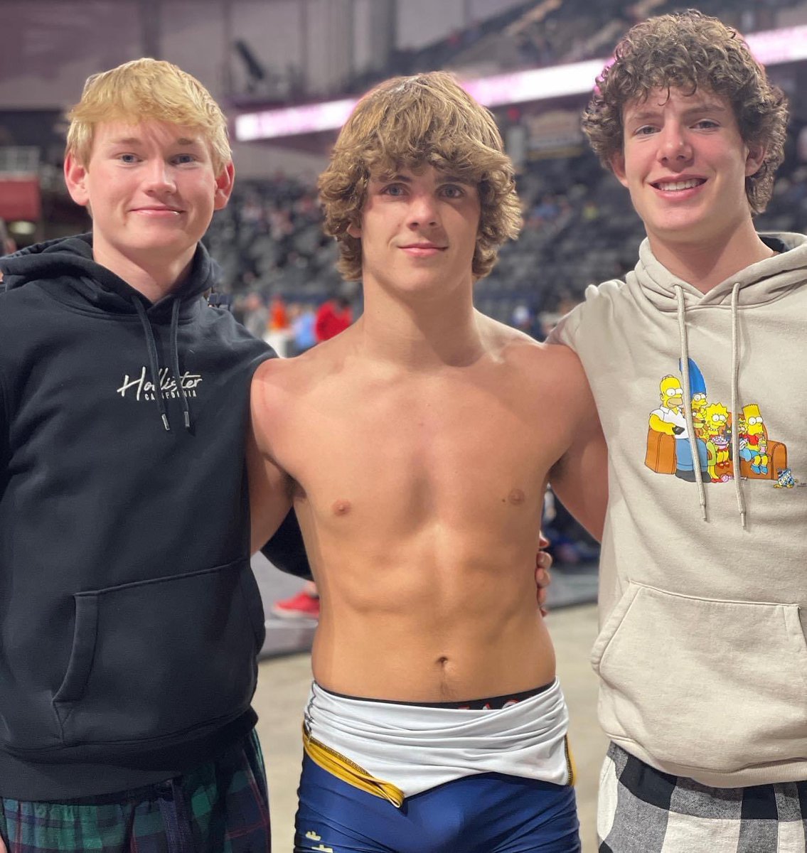 jhawkte89's tweet photo. Happy 16th Birthday @FinnMoore2027 - you make us SO proud every day! Your heart and work ethic AMAZE me! Keep dreaming BIG! #finnmichael #classof2027 #blessed https://t.co/UDHkAc3gKu