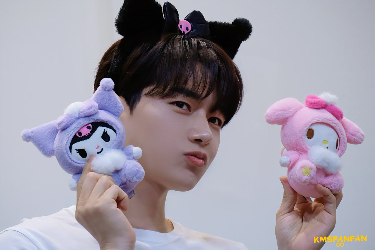 KMS_mslfan's tweet photo. 20240922 dmm2.0팬사인회
#엘 #명수 #김명수 #myungsoo #金明洙 #INFINITE  #infinite #인피니트 https://t.co/MIVqT0zAct