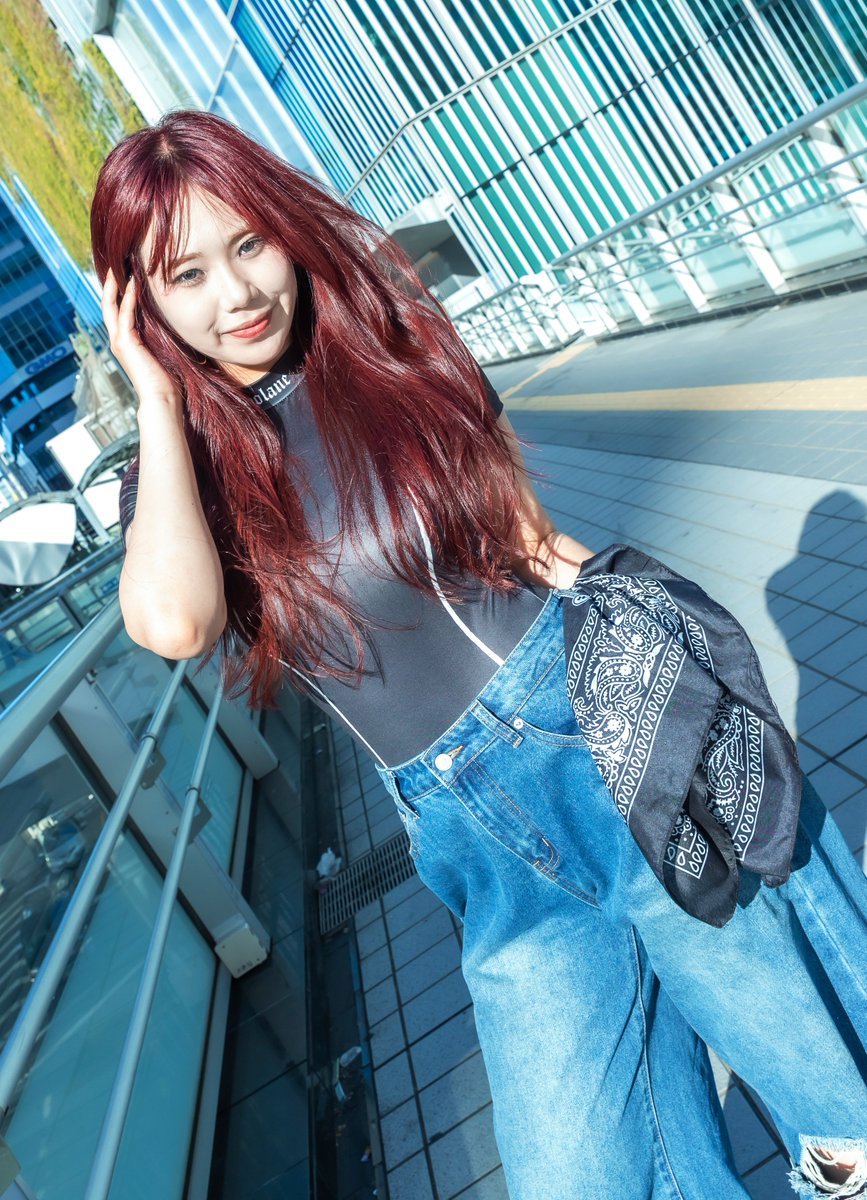 _VIOLAVIE's tweet photo. 1st EP 'Destiny' Concept photo
SAAYA @imsaaya58 

▼EP trailer
https://t.co/lXcJDd1XGB

#VOLAVIE #SAAYA https://t.co/8cxa5RyNxQ