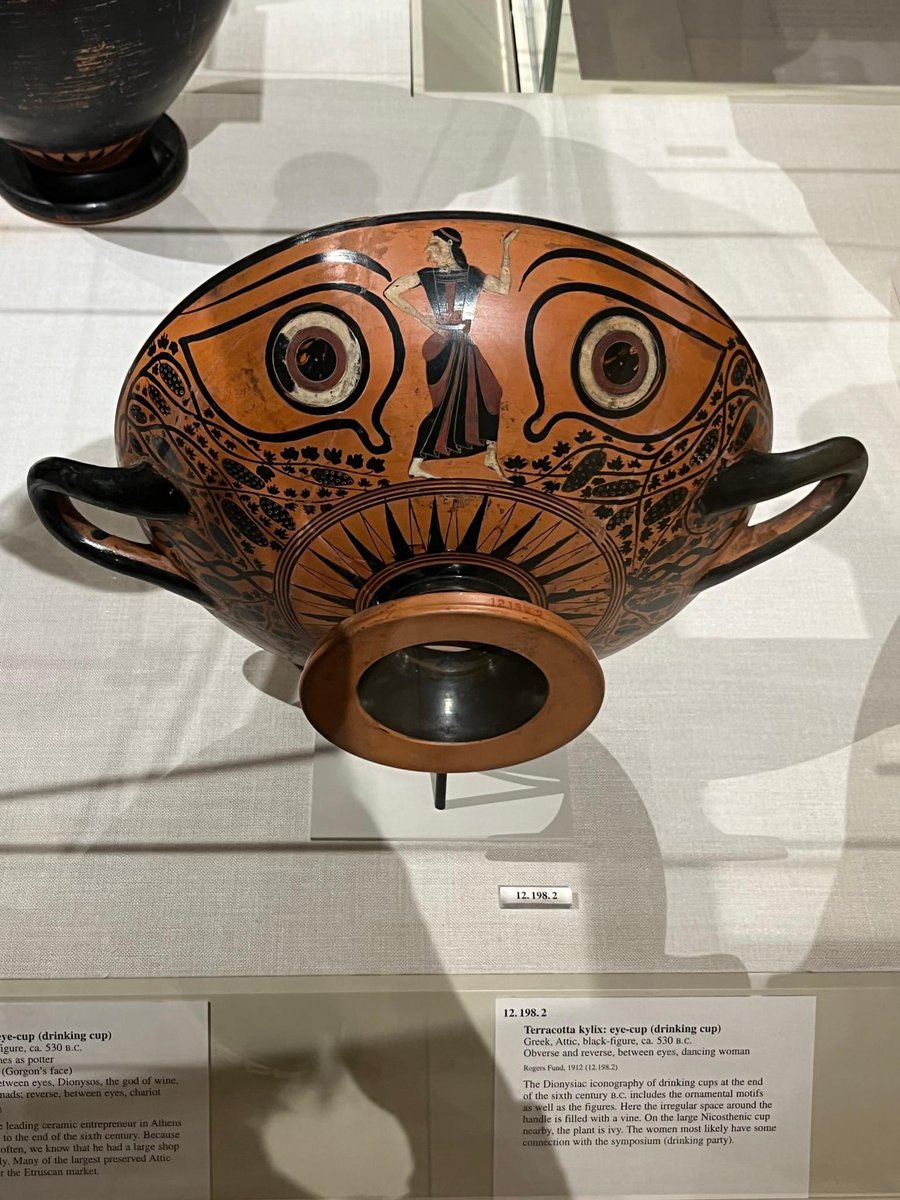 SOMEONE IS DANCING ON MY NOSE MAKE IT STOP