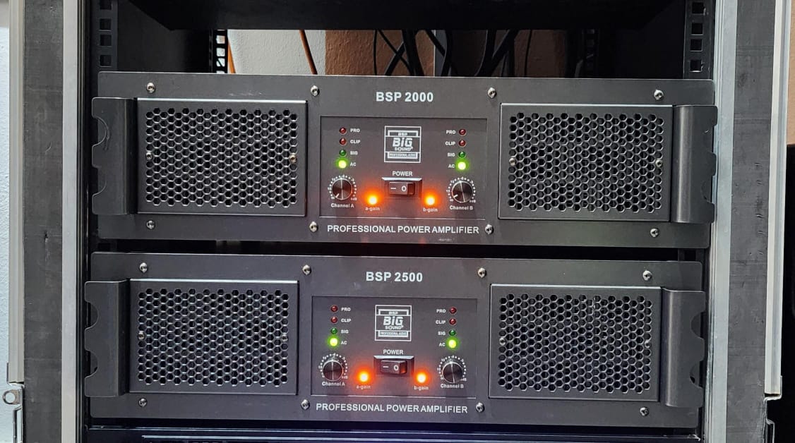 ebuka_austine00's tweet photo. Power amplifier https://t.co/4aIi4jmZWG