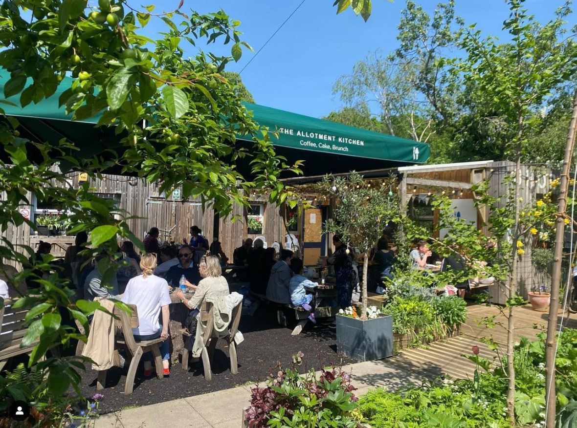 Calling all caterers 📣 - An exciting opportunity to tender for the Stepney City Farm Cafe! Deadline for proposals: 8 November 2024 - mailchi.mp/stepneycityfar…