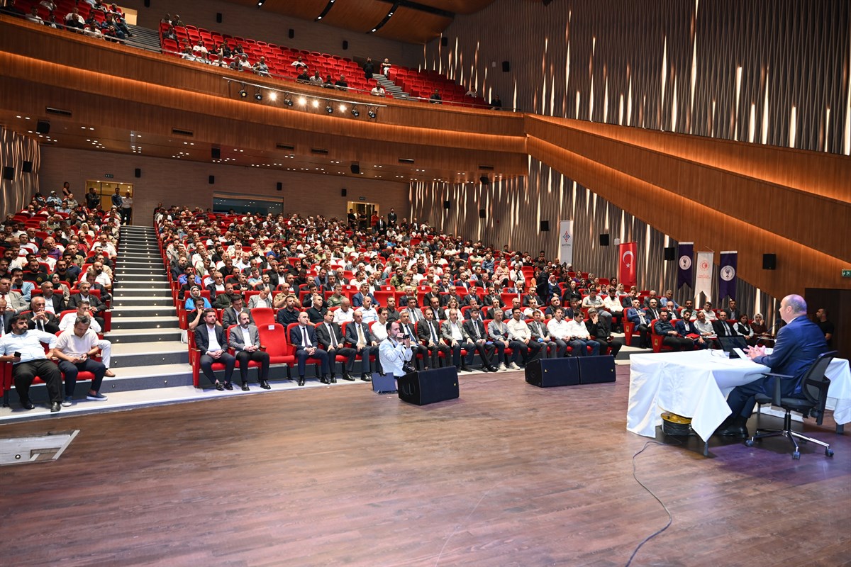 batmanvaliligi's tweet photo. 📸Devlet- Esnaf Buluşmasından Kareler https://t.co/BTsalUIcBH