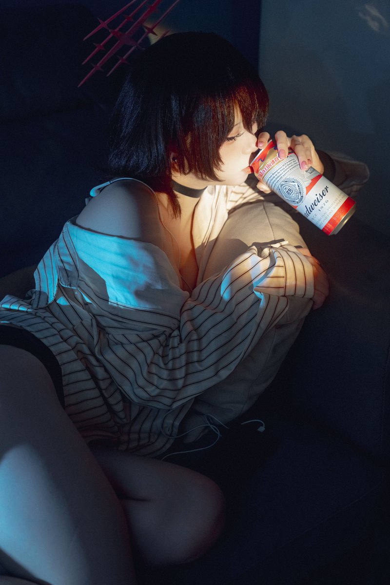 Misaki

#コスプレ #ブルーアーカイブ #ブルアカ #BlueArchive #蔚藍檔案 #碧蓝档案 https://t.co/PWpLXdWk1O