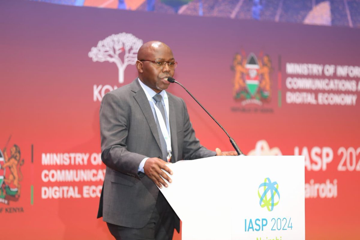 HuaweiKenya's tweet photo. Steve Kamuya highlighting Huawei’s commitment to research and science and the opportunities by investing in leading technologies and skills development to develop smart and sustainable cities at the opening of the 41st #IASPnetwork conference this morning. 

@MoICTKenya 
@konzatech 
@IASPnetwork