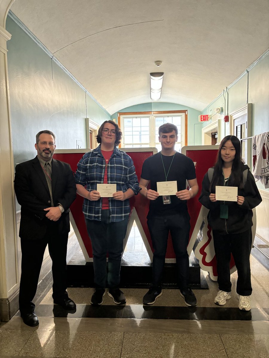 Robert Ferullo (@robferullo4) on Twitter photo Matthew Cooney, Finn Agnew & Johnna Junn receive Letters of Commendation from National Merit Scholarship! Congrats to an outstanding trio! <a href="/EricCrespoEDU/">Eric Crespo</a> <a href="/FAmato53/">Francesca Amato</a> <a href="/WeehawkenTSD/">Weehawken Schools</a> <a href="/bcalligy/">Brian Calligy</a> <a href="/nationalmerit/">National Merit Scholarship Corporation (NMSC)</a> Matthew Cooney, Finn Agnew & Johnna Junn receive Letters of Commendation from National Merit Scholarship! Congrats to an outstanding trio! <a href="/EricCrespoEDU/">Eric Crespo</a> <a href="/FAmato53/">Francesca Amato</a> <a href="/WeehawkenTSD/">Weehawken Schools</a> <a href="/bcalligy/">Brian Calligy</a> <a href="/nationalmerit/">National Merit Scholarship Corporation (NMSC)</a>