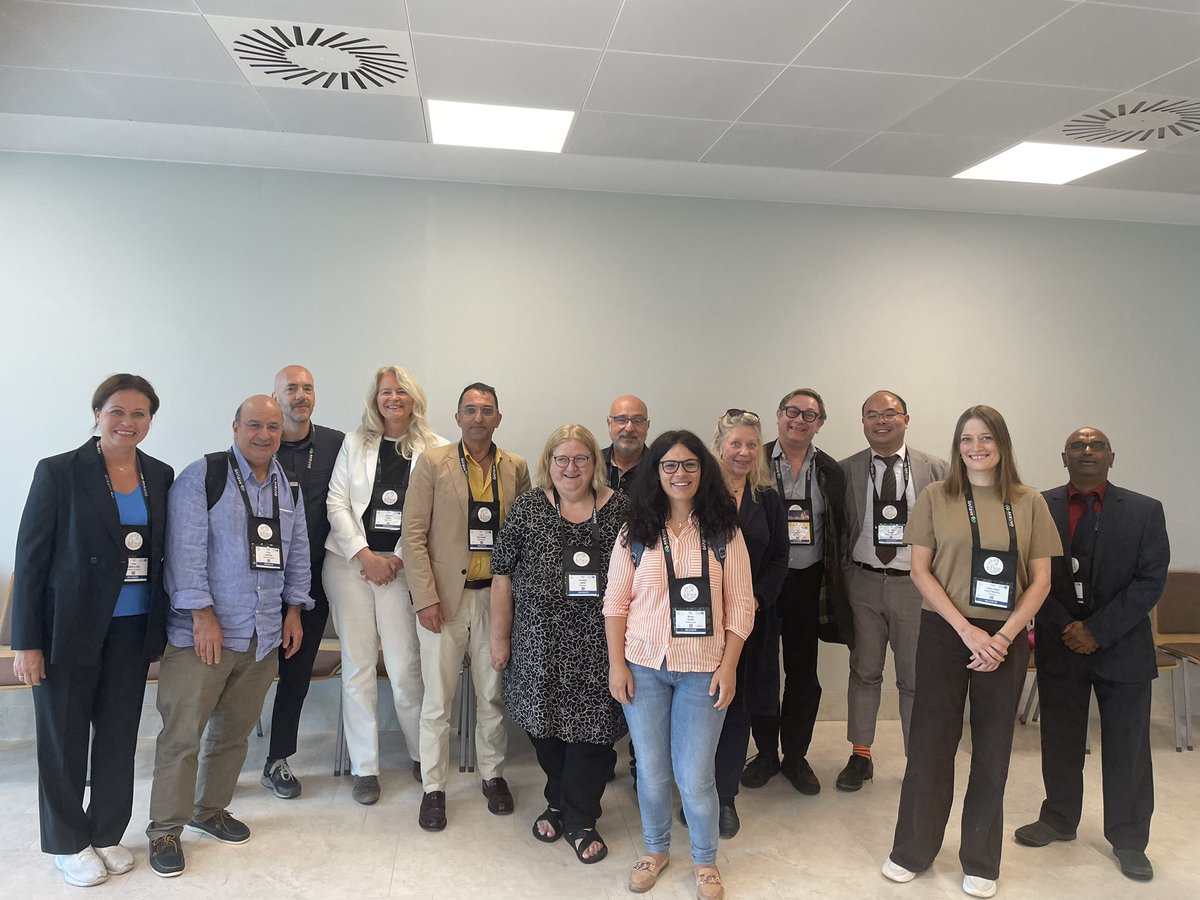 Willemijn Faber (@willemijnfab) on Twitter photo Special interest group Nutrition keeps on growing. Which is good news because itโs such an important topic! <a href="/ISCoS_Nutrition/">ISCoS Nutrition SIG</a> <a href="/ISCoSmeetings/">ISCoS Meetings</a> <a href="/SamfordWong/">S Wong</a> Special interest group Nutrition keeps on growing. Which is good news because itโs such an important topic! <a href="/ISCoS_Nutrition/">ISCoS Nutrition SIG</a> <a href="/ISCoSmeetings/">ISCoS Meetings</a> <a href="/SamfordWong/">S Wong</a>