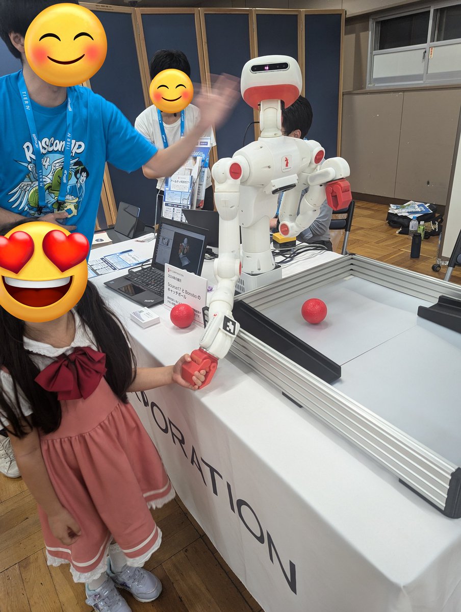 skylark_mmm's tweet image. アールティさんにロボット触らせていただきました！🙇✨🙏ご親切にご対応いただき、本当にありがとうございました！！
手つなぎツーショット📷️⭐️
#ROSConJP2024