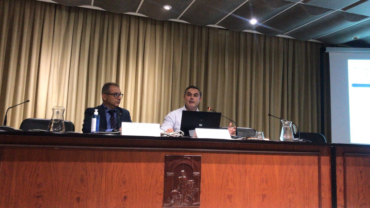 nfdezlaviada's tweet photo. Hoy en la jornada organizada por el #CPRL #Sevilla. Inaugura Juan Antonio Montes, presidente del
@CGSSEVILLA.
Daniel Jaén Arenas. Graduado Social "Quien paga algo y no lo utiliza MALO… 30 años de la LPRL y para algunos todavía es “novedad". https://t.co/NBNhtgb0qu