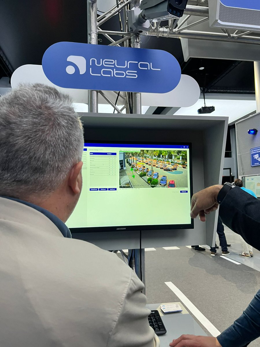 neurallabs's tweet photo. 😃Ricard Montserrat  (Sales Director EMEA &amp; APAC) y José María Alberdi López, (Edge Computing Director), ¡te esperan en el Hikvision village!
No te pierdas nuestras soluciones en acción.

#HikvisionVillage #Hikvision #NeuralLabs #IA #VCA #Smartcities https://t.co/i4SQRxVWOO