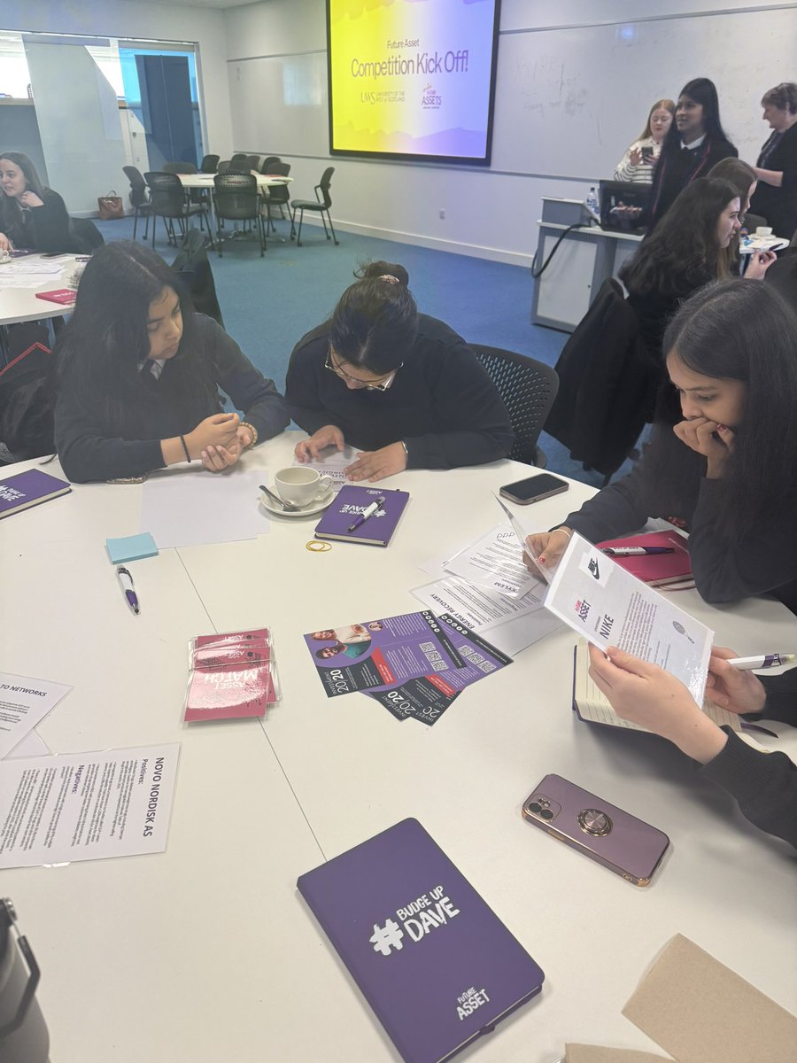 Introducing your 3 2024/25 Future Assets Teams for Mearns Castle✨💸🏅The girls have been enjoying their day so far at the UWS Kick Off Event. Looking forward to an exciting competition!
#BeYourBest #BudgeUpDave #ImanAsset <a href="/MearnsCastleHS/">Mearns Castle High School</a> <a href="/Future_Asset/">Future Asset</a> <a href="/UniWestScotland/">UWS</a>
