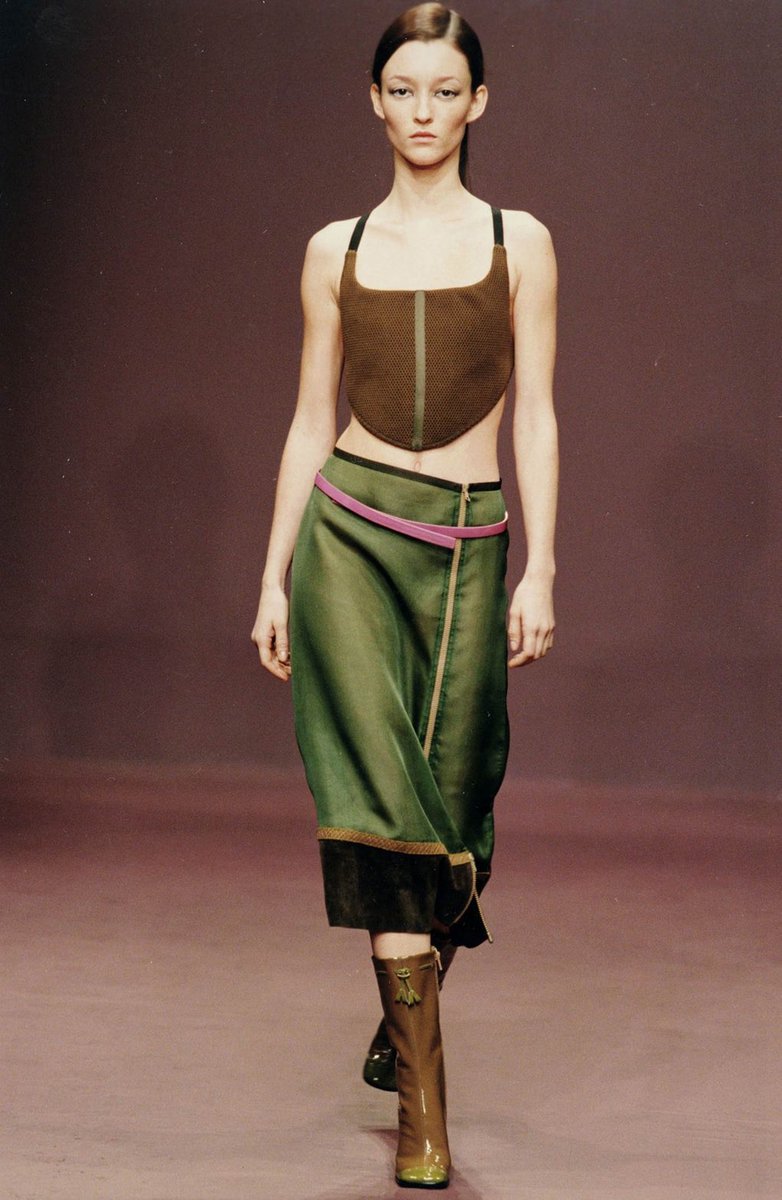 pyerissey's tweet image. prada f/w 1999