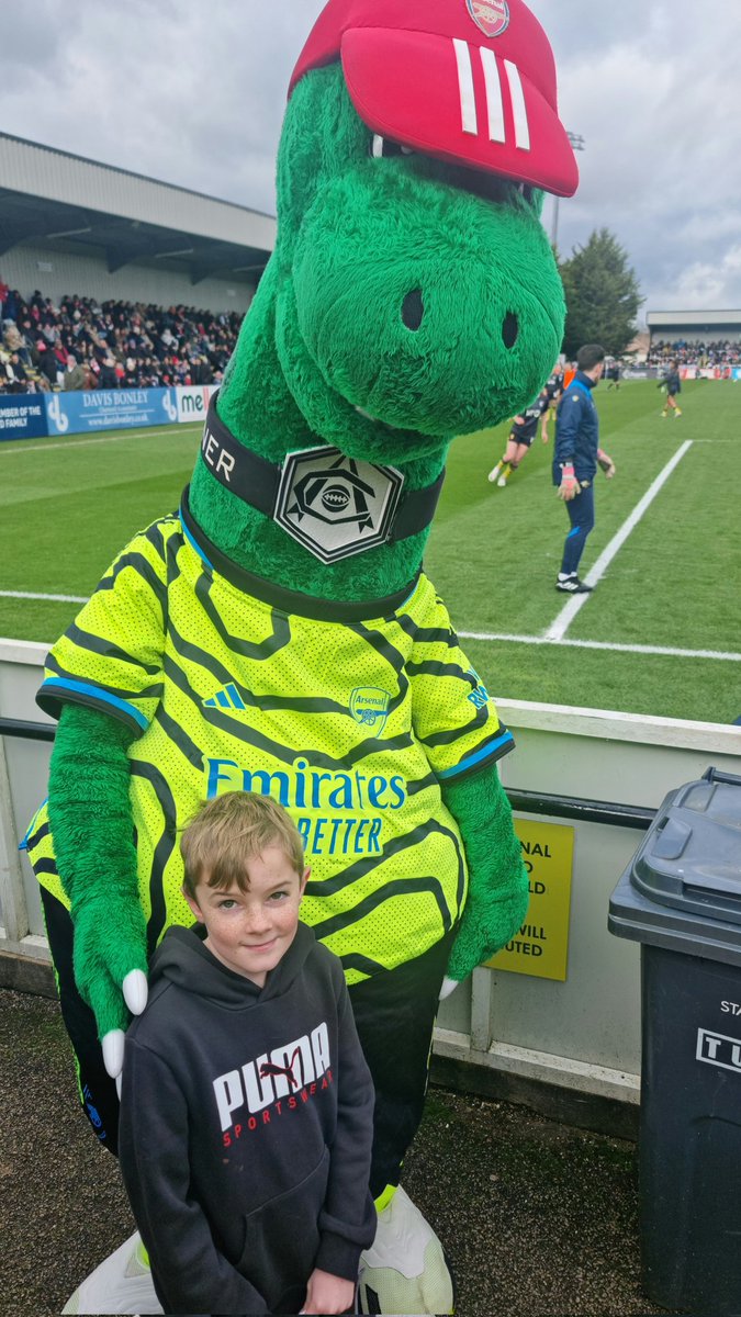 joeshadbolt's tweet photo. @Lionesses my young boy loves his football. His dream is to walk out with Mary Earps and the England team. https://t.co/VK1015kmZe