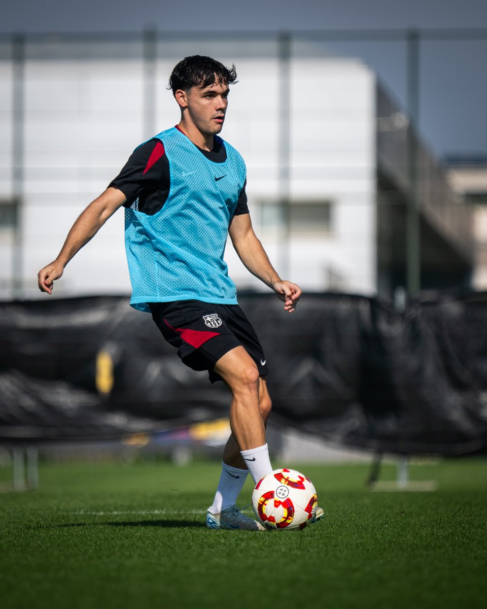 ⚽ Continuem preparant-nos per al partit del divendres a Tarazona!

👍 𝗝𝗼𝗮𝗻 𝗔𝗻𝗮𝘆𝗮 s'incorpora als entrenaments amb el grup en el procés de la seva recuperació

💙❤