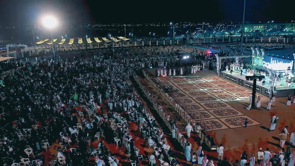 jazan1sa's tweet photo. احتفالاتنا مالها حدود 
من الساحة الحضرية الى ساحة الملك سلمان 
باختصار #العارضة كلها تحتفل 🇸🇦🇸🇦

#اليوم_الوطني_السعودي_94  
#نحلم_ونحقق 
#أمانة_جازان https://t.co/TC3Ubzvbis