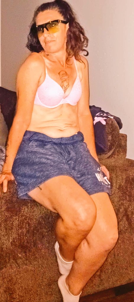 lilsuge212's tweet image. This is my #CertifiedRuby she just lost her brother he was shot and unalive for something that happened years ago it was over a decade,the person for some reason seen him numerous times never bothered him happened to trip when he saw him and he&apos;s no longer here. My cash app is…