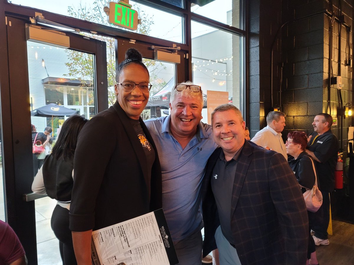 Laura Harper (@coachlharper) on Twitter photo Grateful for our <a href="/TowsonTigers/">Towson Athletics</a> Tip off Event last night. The season is amongst us! The support our President gives athletics is unmatched! #GOHTigersđŻ Grateful for our <a href="/TowsonTigers/">Towson Athletics</a> Tip off Event last night. The season is amongst us! The support our President gives athletics is unmatched! #GOHTigersđŻ