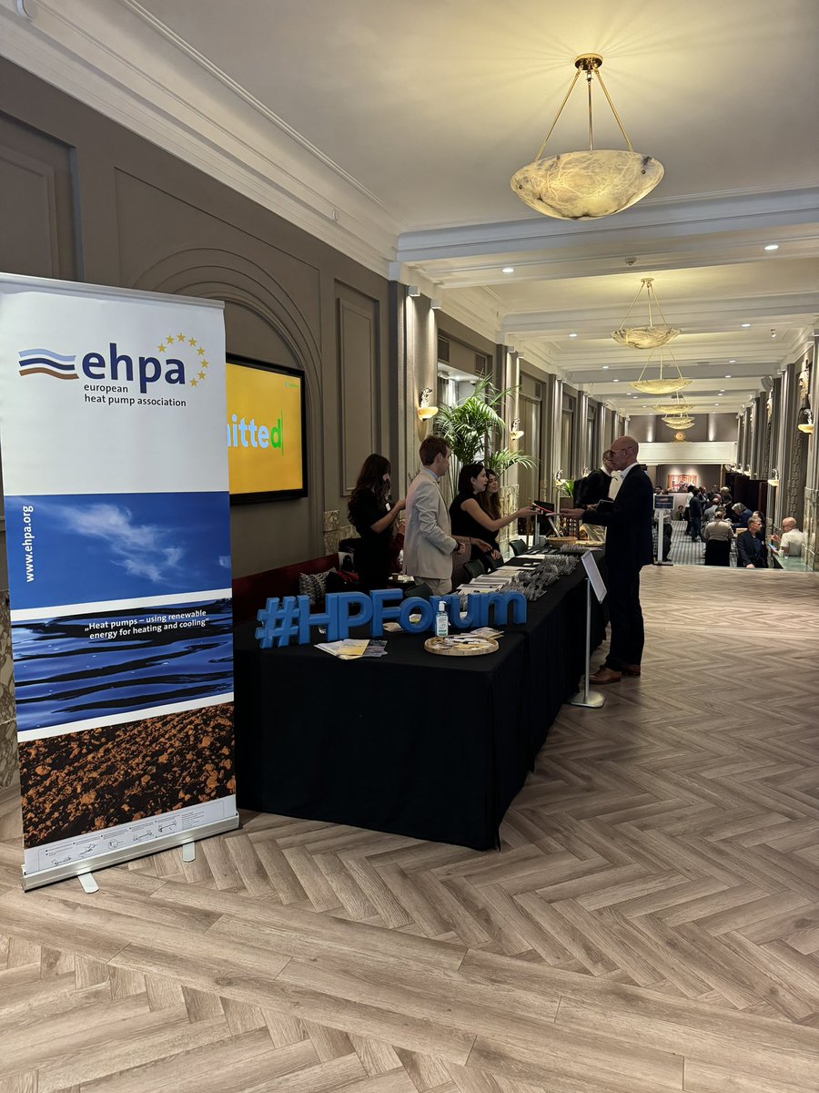 dewolf_dirk's tweet image. With engaging sessions and special networking opportunities, this #hpforum will cover the latest trends and innovations in the heat pump sector.