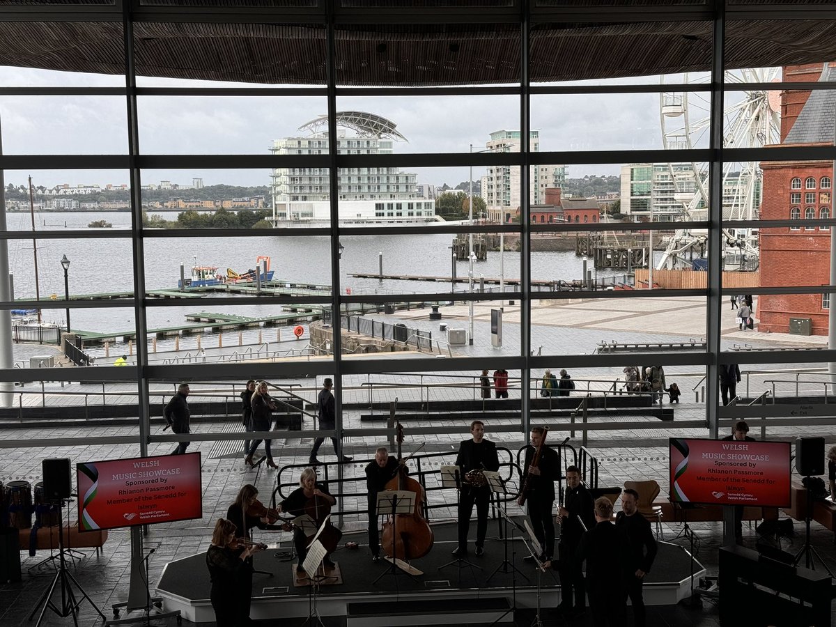 Upbeat Music and Arts tweet media