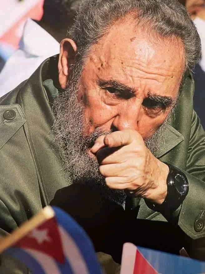 Giro5O's tweet photo. “Lo que no consiguieron en 200 años los imperialistas no lo van a conseguir ahora porque no se lo vamos a permitir.” #FidelPorSiempre #IslaRebelde #UnidosXCuba https://t.co/zkAAFLpT6b
