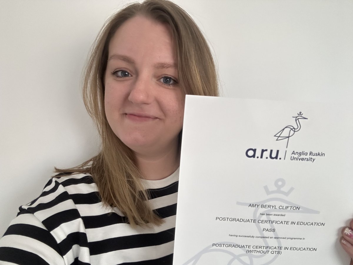Today we want to congratulate one of our Tutor Assessors, Amy, for recently completing her PGCE qualification! 💙

We are very dedicated to your training, but also the continuous professional development of our Tutor Assessors! 🫶
