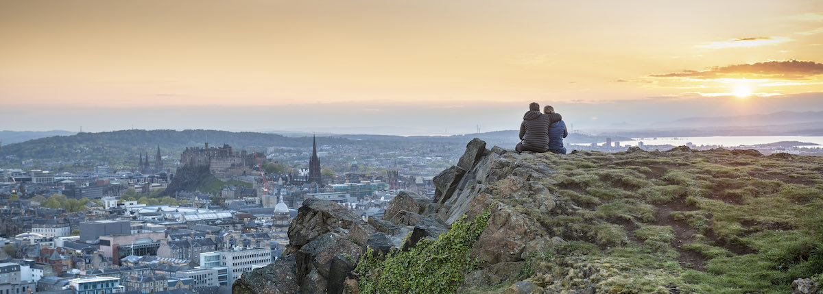 ⭐️ Fully-funded PhD studentship in biomedical NLP ⭐️ - open now - edin.ac/4dhcdsJ. In this project we will be developing methods to combine the power of LLMs and ontologies to improve harmonisation of data in healthcare in collaboration with Roche.