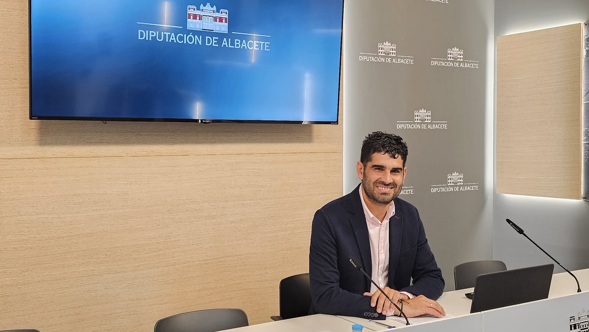 dipualba's tweet photo. #Dipualba avanza en su #CompromisoGlobal, con 232.000€ para transformar vidas través de la #Cooperación #Internacional 🌎♥️🫱🏻‍🫲🏼

@josetinajeros ha anunciado la apertura (hasta el 23/10) de las #Ayudas2024 para #proyectos de #CooperaciónAlDesarrollo 🫂🤍

🌐 https://t.co/BUIKHIT0lT https://t.co/5bybn4h4bc