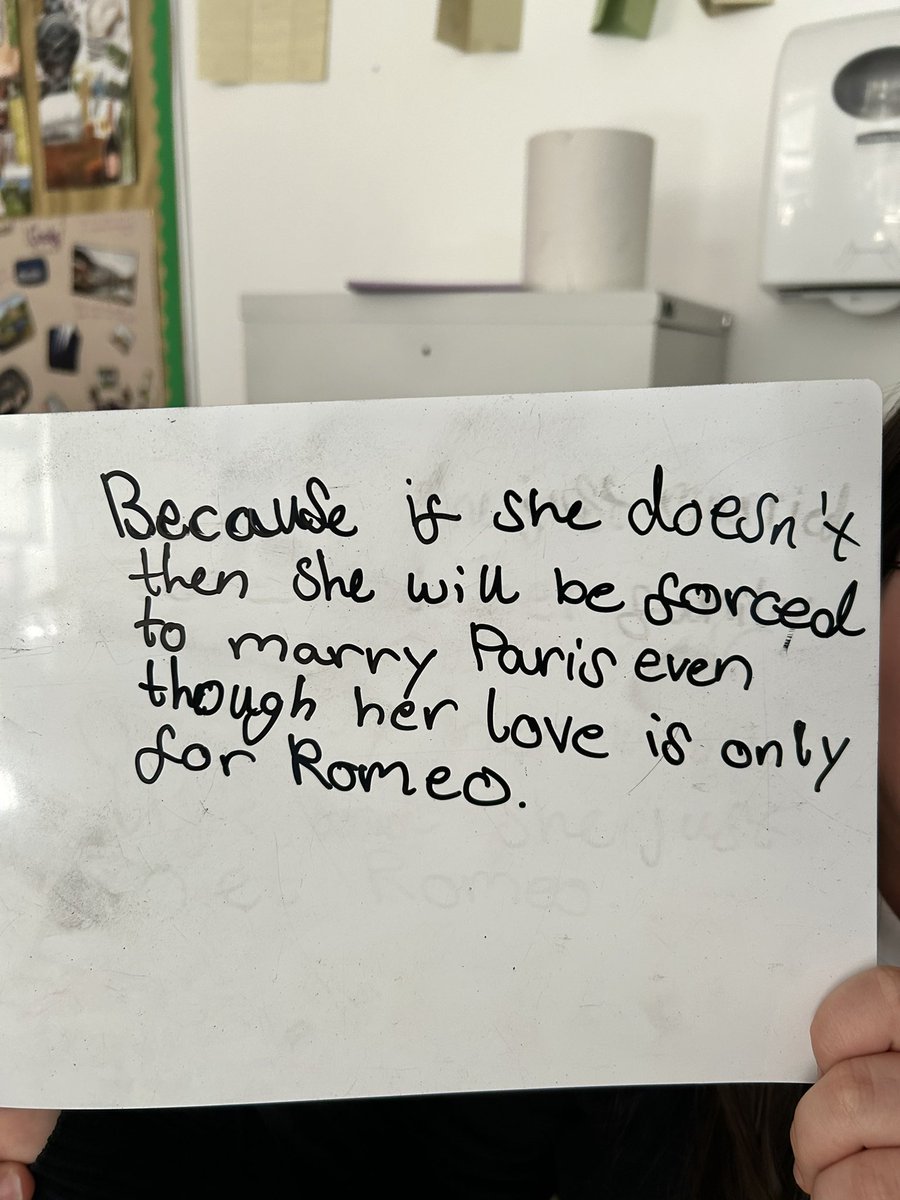 MissKKelly's tweet photo. @ndhs1 S2 came up with some fantastic reasons why Juliet should leave with Romeo or stay with her family #shouldIstayorshouldIgo #capuletVSmontague @Bruce_NextLevel thanks for inspiring us to dust off the show me boards! https://t.co/TiLGvcdHbh