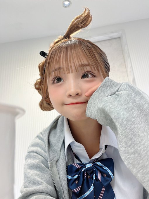 世古乙羽のTwitter画像17