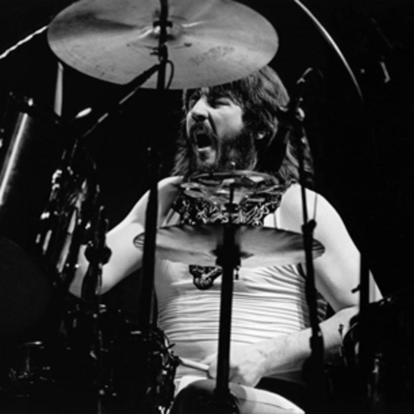 ShaSha3400's tweet photo. John Bonham - 31/5/1948 - 25/9/1980
#BestDrummer ๐ฅ๐โค๏ธ๐ https://t.co/Q4wmNIUhu6