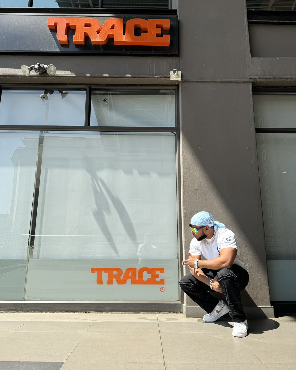 Hoje o <a href="/djsupamanmusic/">Dj Supaman - NÃO TRATO ft. Kiba & Bander</a> fez-nos uma visita boa nos nossos estúdios 🎧 

Fiquem atentos 📺 

“Ain’t no body like a Supaman party cause a Supaman party don’t stop”
<a href="/djsupamanmusic/">Dj Supaman - NÃO TRATO ft. Kiba & Bander</a> 
#tracetoca #trace #supaman #dj #mocambique #conteúdofresco