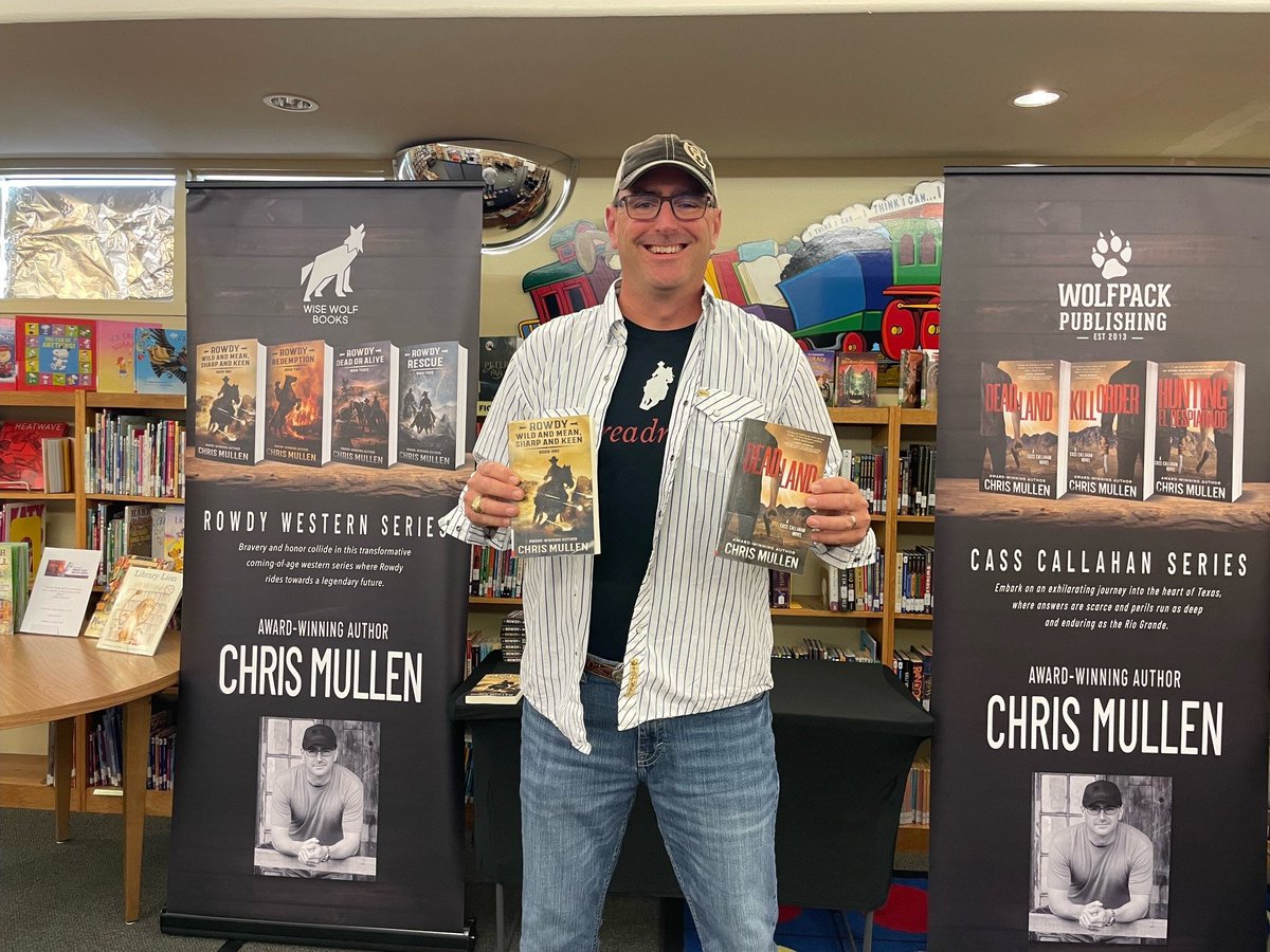 LulingPbLibrary's tweet image. What an awesome Author Talk last night! Thank you so much to Chris Mullen! Your presentation was fascinating, engaging, informative, and just fun! Our young attendees had the best questions - so glad you were here! Come check out his books available here for checkout. #authortalk
