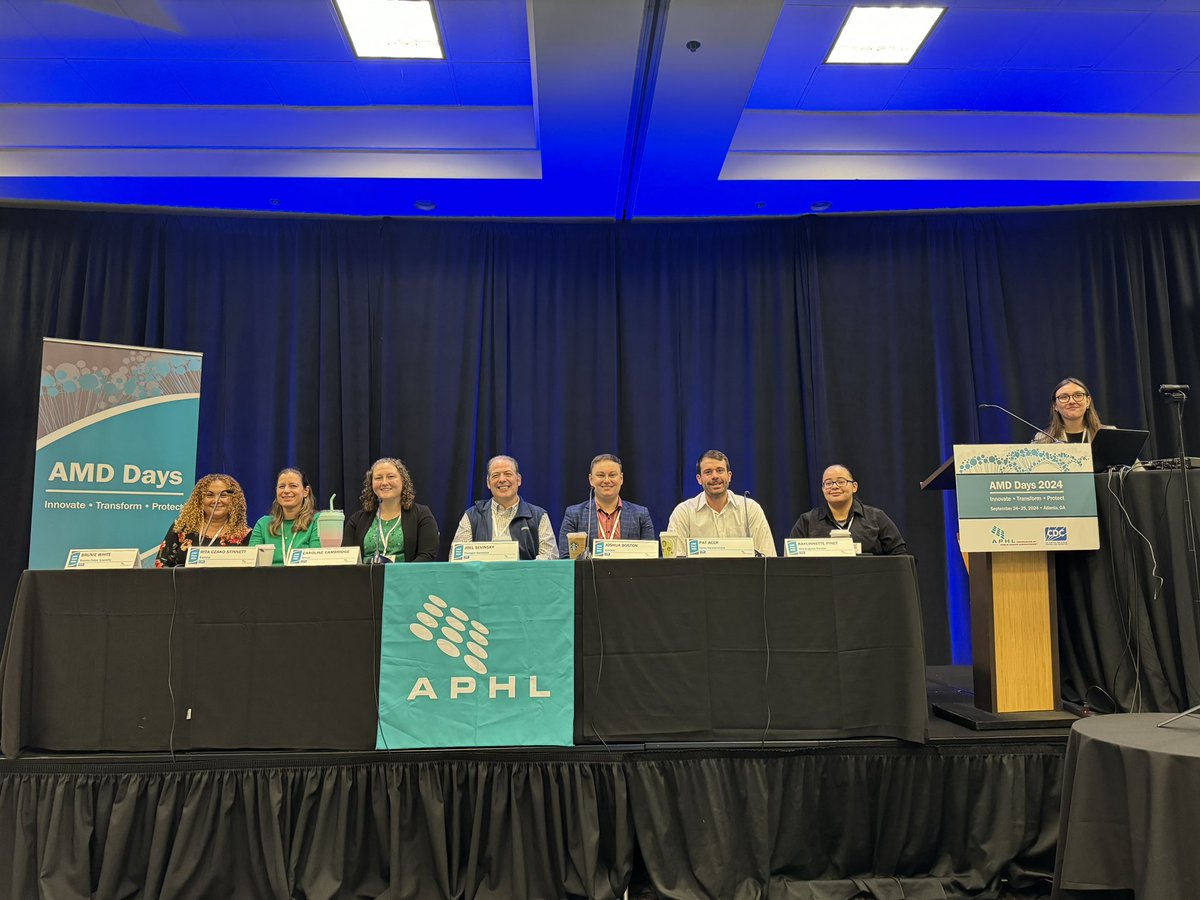 Christin H. tweet media