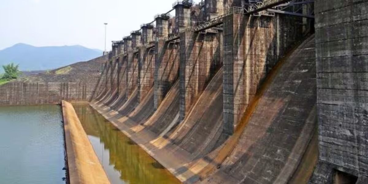 psuconnect's tweet image. NHPC Plans to Raise Rs 2,300 Cr for exceeding Initial Target

Read more-👇
psuconnect.in/news/nhpc-plan…

#NHPC #PowerSector #Securitization #Kishanganga #CapitalExpenditure