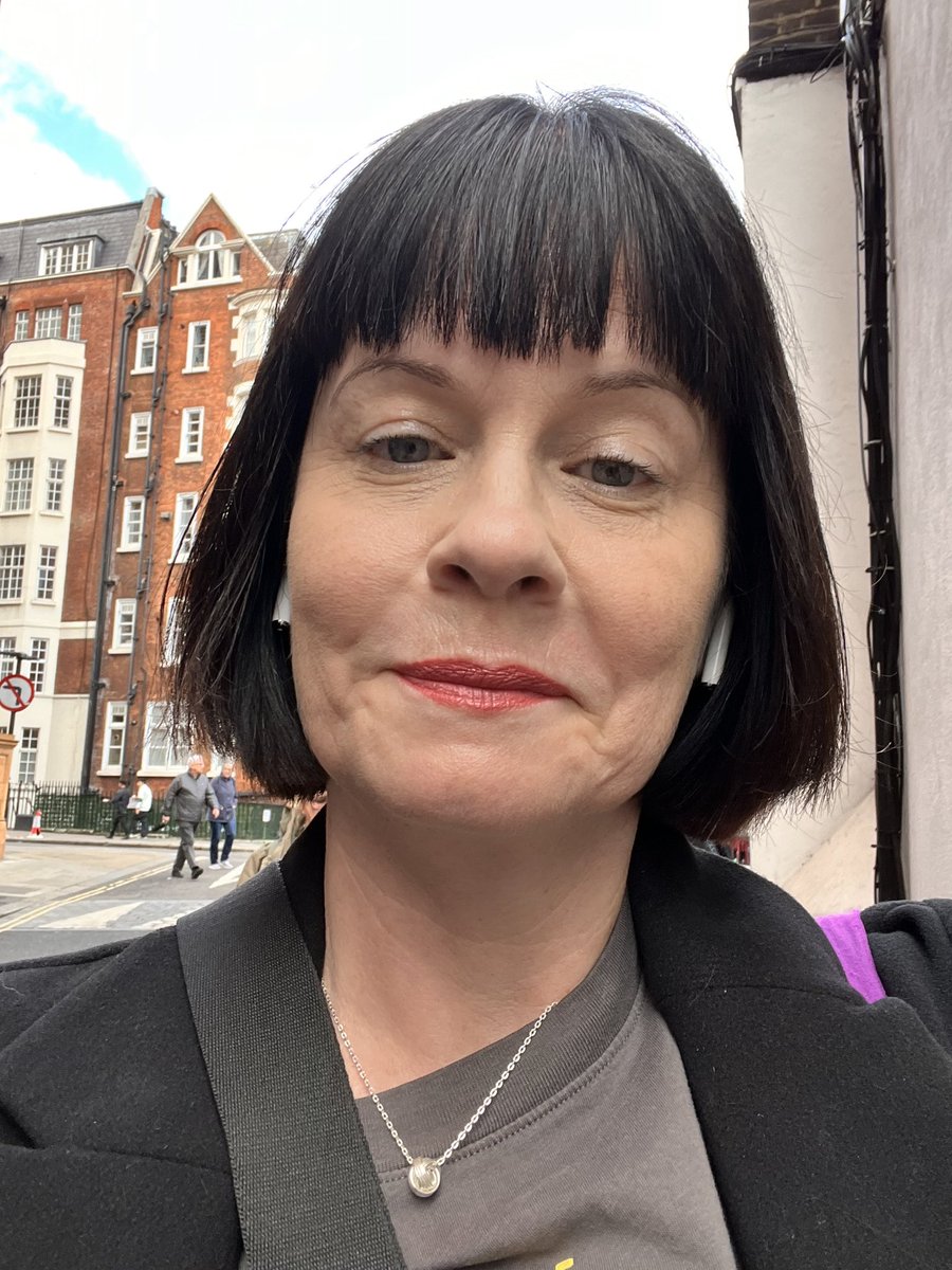 comedytiming74's tweet image. Day two of rehearsals for @thefaultytowers 🙏🏻 🎭