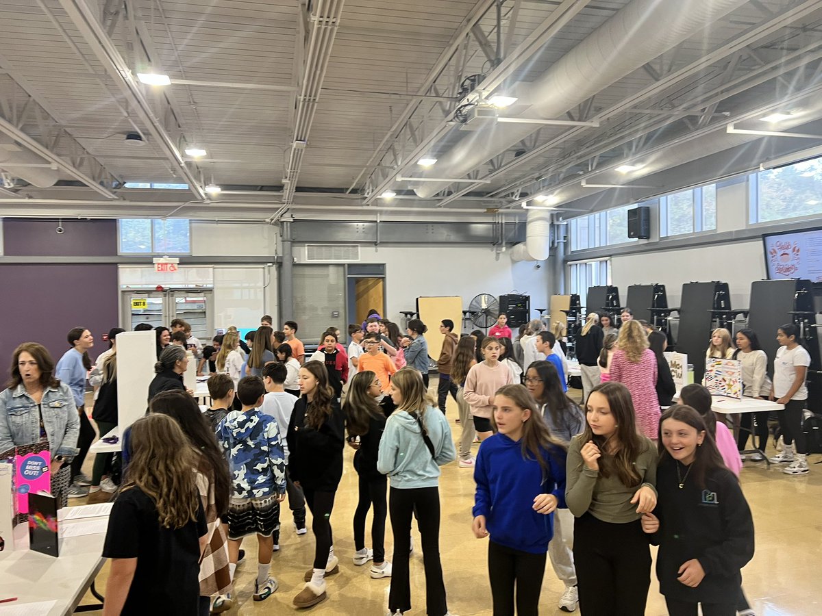 Today is our Hawk’s Fair for students to see all of the wonderful clubs and sports that we offer! #NBISHawks