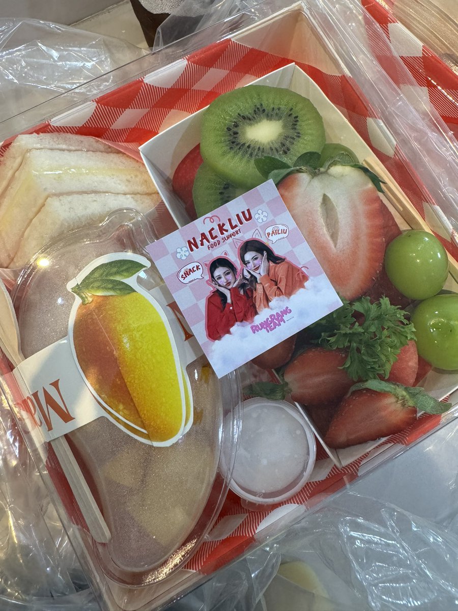 Snack_ajs's tweet photo. อร่อย อิ่มเลย  ขอบคุณน้า🤍 #finalMGNPM2025xNackLiu https://t.co/6I5pn4HjzV